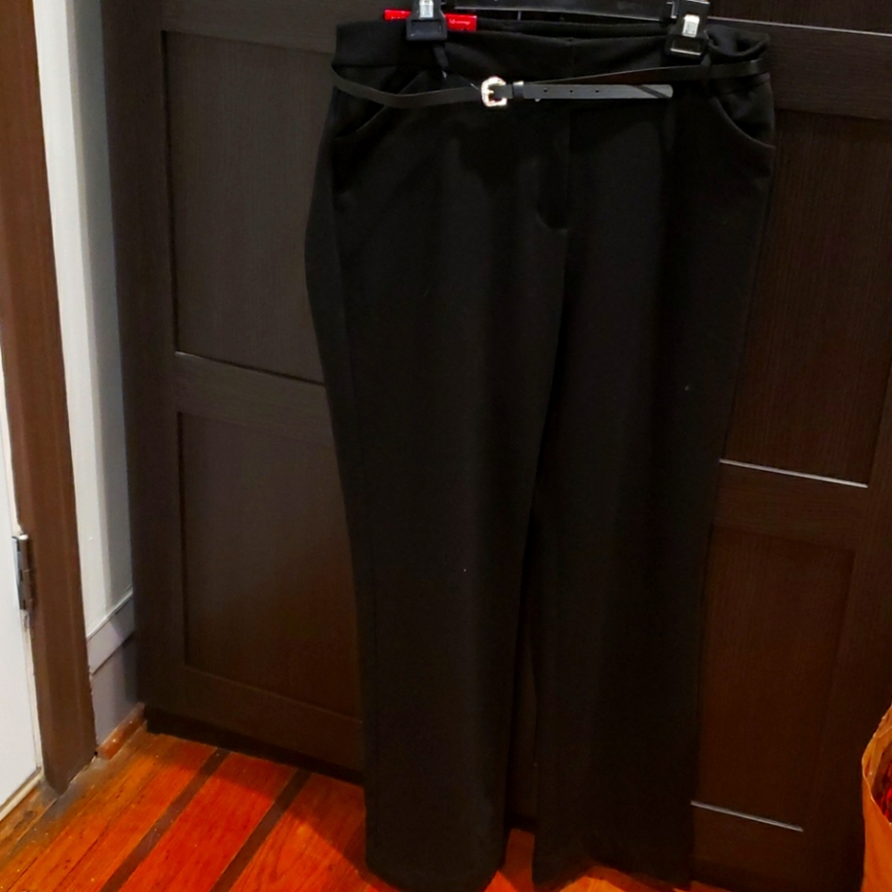 Black belted pants straight leg